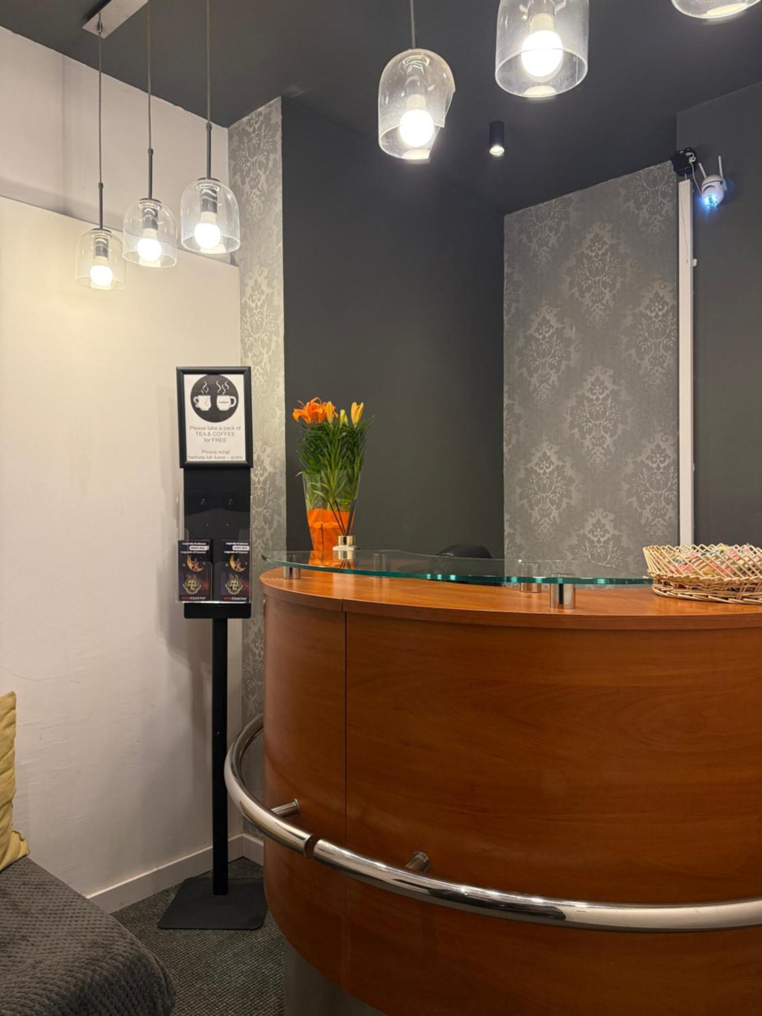 Abar St48 — Photos 1